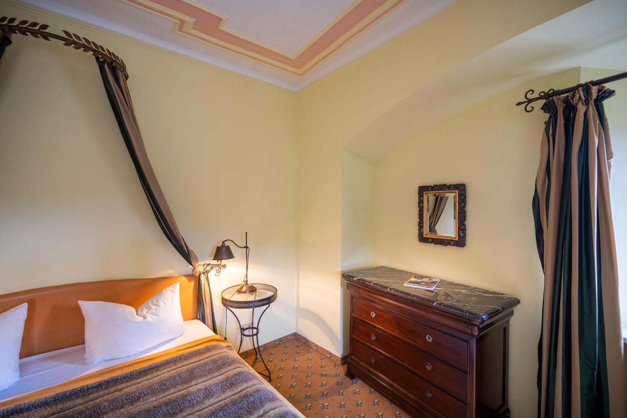 Burg Rabenstein Hotel Kirchahorn Cameră foto